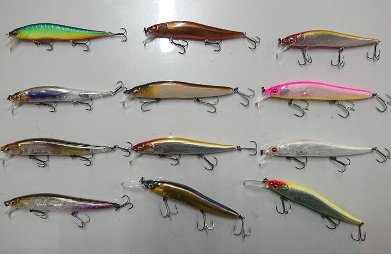 2022/10/28　釣具のAZUMAN　メガバス　110ミノー　入荷！